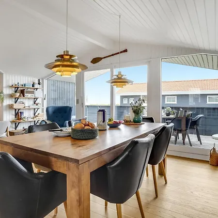 Holiday home 3 Bedroom Awesome In Borkop