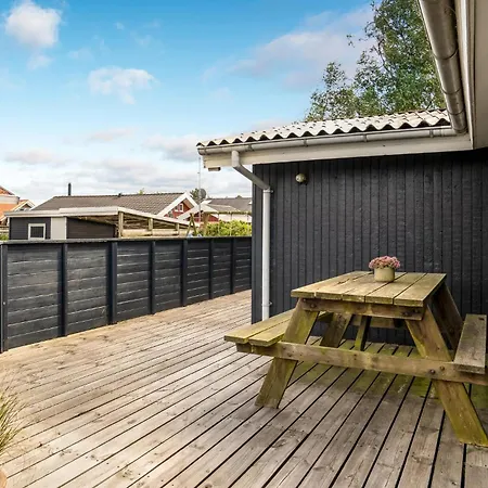 3 Bedroom Awesome In * Borkop