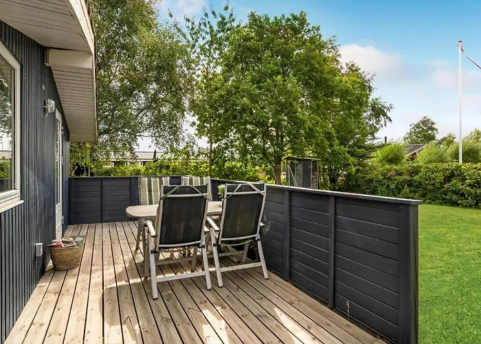 3 Bedroom Awesome In * Бёркоп